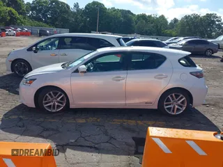 2014 Lexus CT 200h with VIN JTHKD5BH1E2175901, listed as a IAAI auction lot 42238546 with 157,577 mi miles and . Bid and sale history available at DreamBid. Image 14.