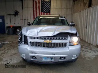 2012 Chevrolet Tahoe LTZ с VIN 1GNSKCE04CR272829, выставлен на аукционе Copart как лот 59959525 с пробегом 164 690 миль миль и Списание • Salvage title. История ставок и продаж доступна на DreamBid. Изображение 5.