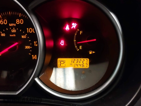 2008 Nissan Versa 1.8 S with VIN 3N1BC11E78L440086, listed as a IAAI auction lot 41362588 with 123,227 mi miles. Bid and sale history available at carsss.com. Image 15.
