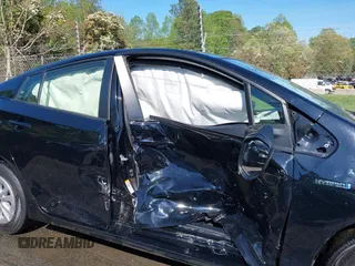 2022 Toyota Prius L Eco with VIN JTDKAMFU0N3176835, listed as a IAAI auction lot 41995548 with 47,945 mi miles and . Bid and sale history available at DreamBid. Image 13.
