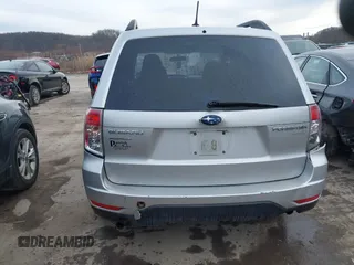 2011 Subaru Forester 2.5X Premium with VIN JF2SHACCXBH718187, listed as a IAAI auction lot 38508312 with 219,724 mi miles. Bid and sale history available at carsss.com. Image 16.