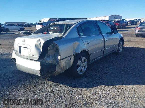 2005 Nissan Altima 2.5 S with VIN 1N4AL11DX5N464898, listed as a IAAI auction lot 41180816 with 150,312 mi miles. Bid and sale history available at carsss.com. Image 4.
