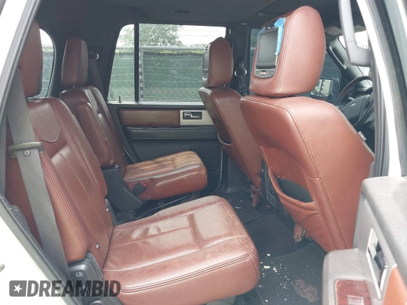 2012 Ford Expedition XLT с VIN 1FMJU1H57CEF46926, выставлен на аукционе IAAI как лот 42200761 с пробегом 256 102 миль миль и . История ставок и продаж доступна на DreamBid. Изображение 8.