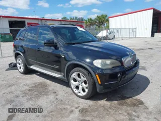 2011 BMW X5 35d z VIN 5UXZW0C58BL658615, wystawiony jako IAAI lot #42037473 z przebiegiem 129 290 mil mil oraz . Historia ofert i sprzedaży dostępna na DreamBid. Obrazek 1.