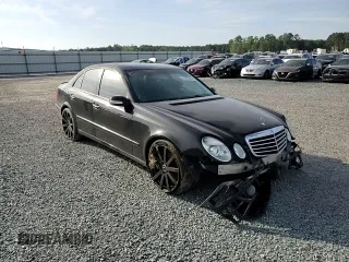 2004 Mercedes-Benz E 500 z VIN WDBUF70J54A559284, wystawiony jako Copart lot #51897305 z przebiegiem 252 711 mil mil oraz Szkoda całkowita • Salvage title. Historia ofert i sprzedaży dostępna na DreamBid. Obrazek 10.