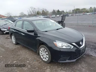 2018 Nissan Sentra S z VIN 3N1AB7APXJY280619, wystawiony jako IAAI lot #41946045 z przebiegiem 65 105 mil mil oraz . Historia ofert i sprzedaży dostępna na DreamBid. Obrazek 1.