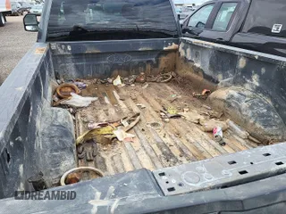 2019 Ford F-250 XL with VIN 1FT7W2BT3KEF53800, listed as a IAAI auction lot 42670822 with 180,316 mi miles and . Bid and sale history available at DreamBid. Image 18.