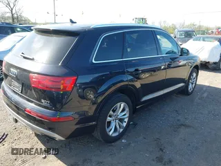 2017 Audi Q7 Premium with VIN WA1AAAF72HD034032, listed as a IAAI auction lot 41990684 with 89,511 mi miles and . Bid and sale history available at DreamBid. Image 4.