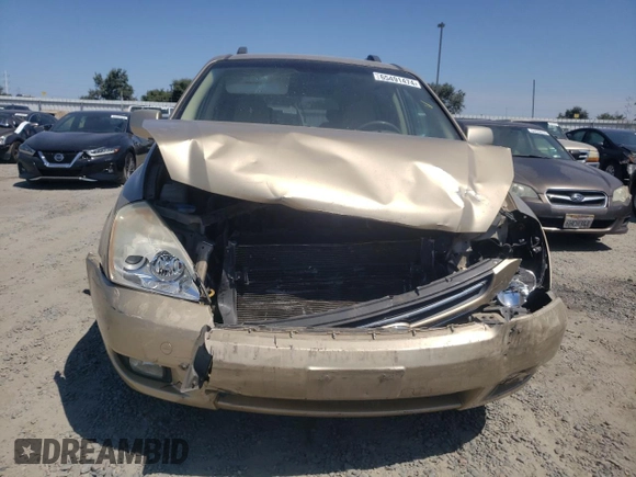 2006 Kia Sedona LX with VIN KNDMB233666035774, listed as a Copart auction lot 65491474 with 106,909 mi miles and Salvage Title. Bid and sale history available at carsss.com. Image 5.