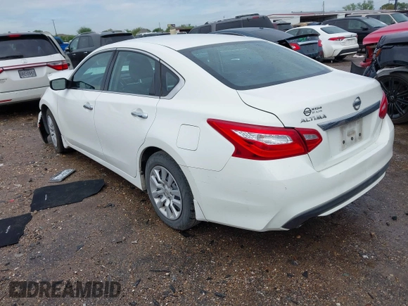 2017 Nissan Altima SV with VIN 1N4AL3AP0HC498385, listed as a IAAI auction lot 41881873 with 126,099 mi miles and . Bid and sale history available at carsss.com. Image 3.