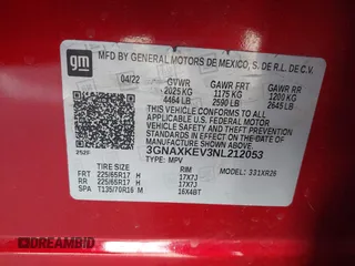 2022 Chevrolet Equinox LT with VIN 3GNAXKEV3NL212053, listed as a IAAI auction lot 41869020 with 98,651 mi miles. Bid and sale history available at carsss.com. Image 9.