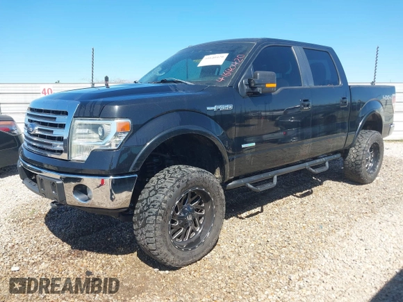 2013 Ford F-150 XL with VIN 1FTFW1ETXDFC16670, listed as a IAAI auction lot 41640420 with 192,677 mi miles. Bid and sale history available at carsss.com. Image 2.