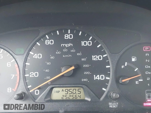2002 Honda Accord SE z VIN 1HGCG66822A165832, wystawiony jako IAAI lot #42438400 z przebiegiem 252 564 mil mil oraz . Historia ofert i sprzedaży dostępna na DreamBid. Obrazek 7.
