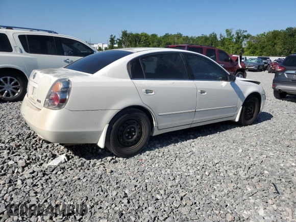 2003 Nissan Altima S with VIN 1N4AL11D13C158830, listed as a Copart auction lot 53248725 with 192,914 mi miles and Non Repairable. Bid and sale history available at carsss.com. Image 3.