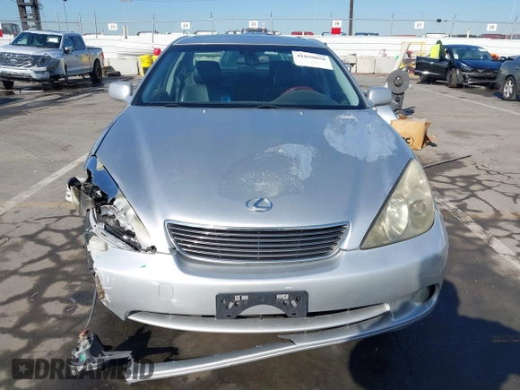 2005 Lexus ES with VIN JTHBA30G355122428, listed as a IAAI auction lot 41850856 with 159,368 mi miles. Bid and sale history available at carsss.com. Image 12.