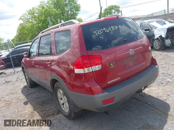 2009 Kia Borrego EX with VIN KNDJH741895030114, listed as a IAAI auction lot 42096787 with 160,062 mi miles. Bid and sale history available at carsss.com. Image 3.
