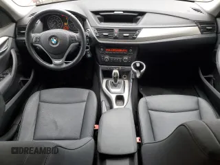 2014 BMW X1 xDrive28i with VIN WBAVL1C56EVY18897, listed as a Copart auction lot 47268615 with 270,512 mi miles and Clean Title. Bid and sale history available at carsss.com. Image 8.