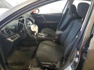 2011 Mazda 3 i Touring z VIN JM1BL1VG5B1376217, wystawiony jako Copart lot #56741595 z przebiegiem 133 501 mil mil oraz Szkoda całkowita • Salvage title. Historia ofert i sprzedaży dostępna na DreamBid. Obrazek 7.