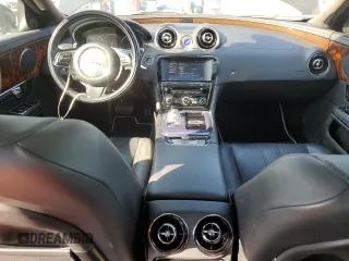 2011 Jaguar XJ with VIN SAJWA1CB4BLV05830, listed as a Copart auction lot 43007345 with 72,933 mi miles and Salvage title. Bid and sale history available at DreamBid. Image 8.