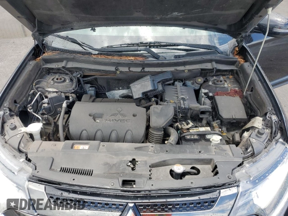 2020 Mitsubishi Outlander SE z VIN JA4AD3A34LZ023472, wystawiony jako Copart lot #62109425 z przebiegiem 254 189 mil mil oraz Czysty tytuł • Clean title. Historia ofert i sprzedaży dostępna na DreamBid. Obrazek 12.