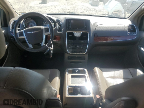 2014 Chrysler Town & Country Touring-L with VIN 2C4RC1CG7ER201713, listed as a Copart auction lot 53333235 with 130,389 mi miles and Clean Title. Bid and sale history available at carsss.com. Image 8.