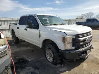2018 Ford F-250 XL z VIN 1FT7W2B63JEB97907, wystawiony jako Copart lot #46515335 z przebiegiem 209 181 mil mil oraz Szkoda całkowita • Salvage title. Historia ofert i sprzedaży dostępna na DreamBid. Obrazek 4.