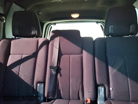 2017 Ford Expedition XLT z VIN 1FMJU1HT7HEA55567, wystawiony jako Copart lot #50294525 z przebiegiem 140 582 mil mil oraz Szkoda całkowita • Salvage title. Historia ofert i sprzedaży dostępna na DreamBid. Obrazek 10.