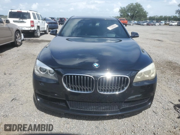 2013 BMW 7 Series 750i with VIN WBAYA8C58DC996431, listed as a Copart auction lot 70366064 with 106,580 mi miles and Salvage Title. Bid and sale history available at DreamBid. Image 5.