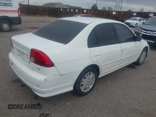 2004 Honda Civic LX with VIN 2HGES16594H638775, listed as a IAAI auction lot 41932505 with 223,141 mi miles and . Bid and sale history available at DreamBid. Image 4.
