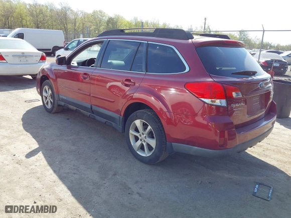 2013 Subaru Outback 2.5i Premium with VIN 4S4BRBCC7D3229064, listed as a IAAI auction lot 42058108 with 215,274 mi miles. Bid and sale history available at carsss.com. Image 3.