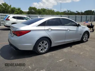 2013 Hyundai Sonata GLS z VIN 5NPEB4AC4DH625803, wystawiony jako Copart lot #56882875 z przebiegiem 96 740 mil mil oraz Nie do naprawy • Non repairable. Historia ofert i sprzedaży dostępna na DreamBid. Obrazek 3.