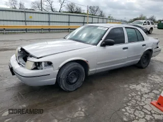 2000 Ford Crown Victoria Police Police Interceptor with VIN 2FAFP71W5YX167880, listed as a Copart auction lot 51815355 with 207,868 mi miles and Salvage Title. Bid and sale history available at carsss.com. Image 1.