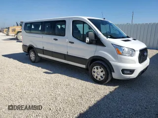 2021 Ford Transit Passenger XL with VIN 1FBAX2Y89MKA31848, listed as a Copart auction lot 86008884 with 86,476 mi miles and Clean Title. Bid and sale history available at DreamBid. Image 4.