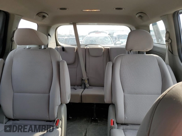 2016 Kia Sedona L with VIN KNDMA5C10G6150374, listed as a Copart auction lot 47452935 with 93,001 mi miles and Salvage Title. Bid and sale history available at carsss.com. Image 10.