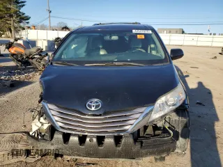 2017 Toyota Sienna XLE Auto Access Seat z VIN 5TDYZ3DC9HS873222, wystawiony jako Copart lot #42537675 z przebiegiem Nie podano mil oraz Szkoda całkowita • Salvage title. Historia ofert i sprzedaży dostępna na DreamBid. Obrazek 5.