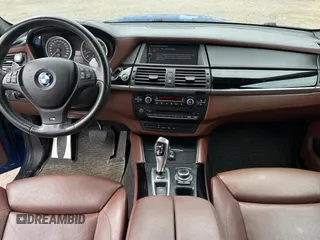 2013 BMW X6 M with VIN 5YMGZ0C57DLL29849, listed as a Copart auction lot 53517205 with 117,400 mi miles and Clean Title. Bid and sale history available at carsss.com. Image 9.