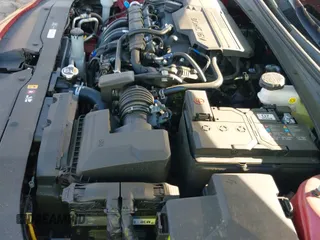 2025 Hyundai Elantra SE with VIN KMHLL4DG3SU988224, listed as a IAAI auction lot 43156277 with 4,692 mi miles and . Bid and sale history available at DreamBid. Image 20.