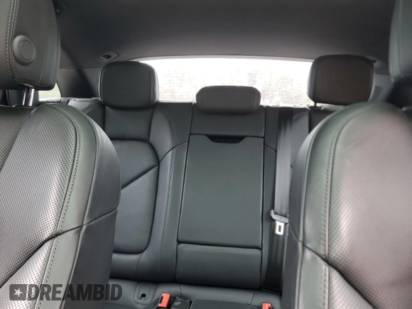 2023 Porsche Macan GTS z VIN WP1AF2A50PLB56233, wystawiony jako Copart lot #61933415 z przebiegiem 16 184 mil mil oraz Szkoda całkowita • Salvage title. Historia ofert i sprzedaży dostępna na DreamBid. Obrazek 10.