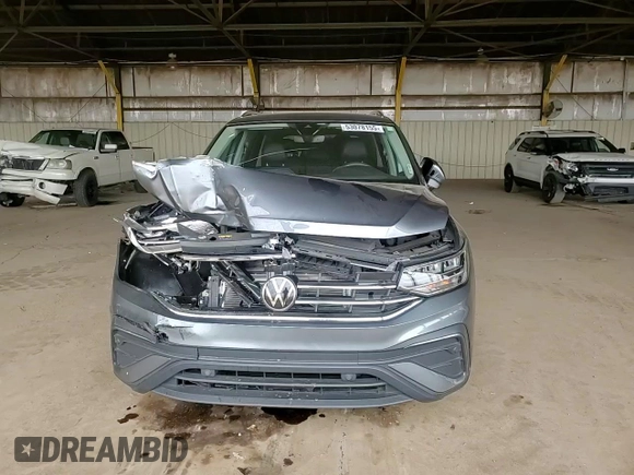 2024 Volkswagen Tiguan SE with VIN 3VVNB7AX3RM114137, listed as a Copart auction lot 53078155 with 11,848 mi miles and Salvage Title. Bid and sale history available at DreamBid. Image 11.