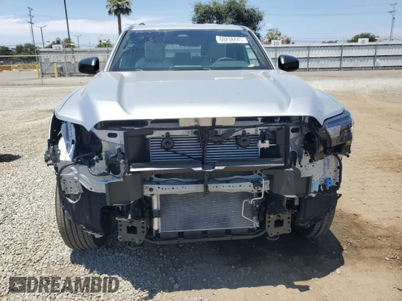 2025 Toyota 4Runner SR5 с VIN JTEVA5BR0S5006815, выставлен на аукционе Copart как лот 60238845 с пробегом 4 551 миль миль и Списание • Salvage title. История ставок и продаж доступна на DreamBid. Изображение 5.