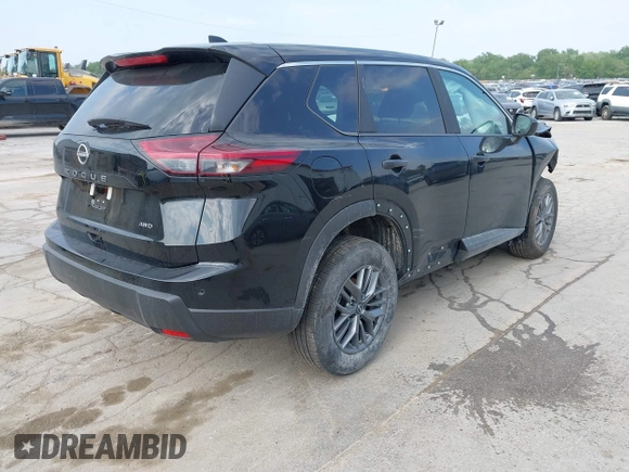 2025 Nissan Rogue S z VIN 5N1BT3AB2SC833281, wystawiony jako IAAI lot #42410948 z przebiegiem 1 389 mil mil oraz . Historia ofert i sprzedaży dostępna na DreamBid. Obrazek 4.