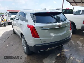 2017 Cadillac XT5 Platinum AWD с VIN 1GYKNFRS4HZ100671, выставлен на аукционе IAAI как лот 42417258 с пробегом 104 243 миль миль и . История ставок и продаж доступна на DreamBid. Изображение 3.