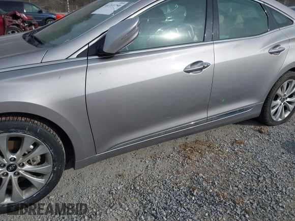 2014 Hyundai Azera Limited with VIN KMHFH4JG2EA373768, listed as a IAAI auction lot 41711780 with 43,447 mi miles and . Bid and sale history available at carsss.com. Image 6.