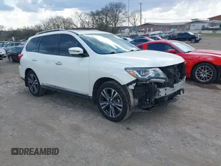 2019 Nissan Pathfinder S z VIN 5N1DR2MM5KC635874, wystawiony jako IAAI lot #41790147 z przebiegiem 97 710 mil mil oraz . Historia ofert i sprzedaży dostępna na DreamBid. Obrazek 1.