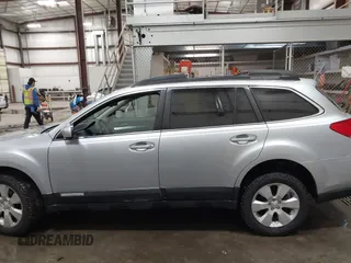 2012 Subaru Outback 2.5i Prem with VIN 4S4BRBCC1C3256680, listed as a IAAI auction lot 41543418 with 140,021 mi miles. Bid and sale history available at carsss.com. Image 14.