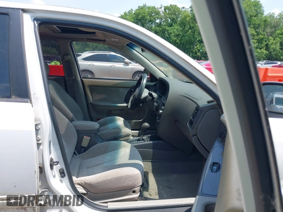 2006 Hyundai Elantra GLS z VIN KMHDN46D46U247104, wystawiony jako IAAI lot #42407301 z przebiegiem 173 772 mil mil oraz . Historia ofert i sprzedaży dostępna na DreamBid. Obrazek 5.