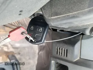 2014 Ford F-150 XL с VIN 1FTFX1EF5EKG25563, выставлен на аукционе IAAI как лот 42556083 с пробегом 148 972 миль миль и . История ставок и продаж доступна на DreamBid. Изображение 1.