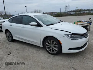 2016 Chrysler 200 S z VIN 1C3CCCBG4GN111295, wystawiony jako Copart lot #53568965 z przebiegiem 81 101 mil mil oraz Szkoda całkowita • Salvage title. Historia ofert i sprzedaży dostępna na DreamBid. Obrazek 4.