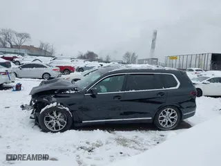 2023 BMW X7 xDrive40i with VIN 5UX23EM02P9P75041, listed as a IAAI auction lot 41563740 with 1 mi miles. Bid and sale history available at carsss.com. Image 15.