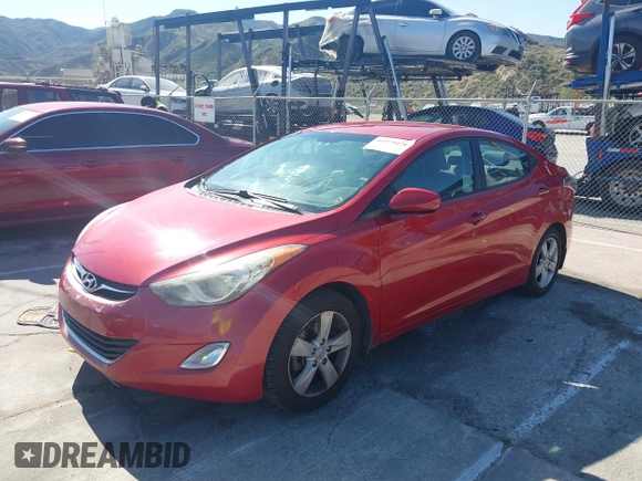 2013 Hyundai Elantra GLS с VIN KMHDH4AEXDU968581, выставлен на аукционе IAAI как лот 41979078 с пробегом 88 063 миль миль и . История ставок и продаж доступна на DreamBid. Изображение 17.